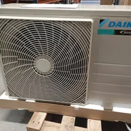 Инверторен климатик DAIKIN FTXC60D/RXC60D Sensira - с дефект